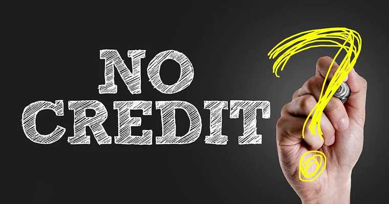 A hand writing sentence of 'No Credit'